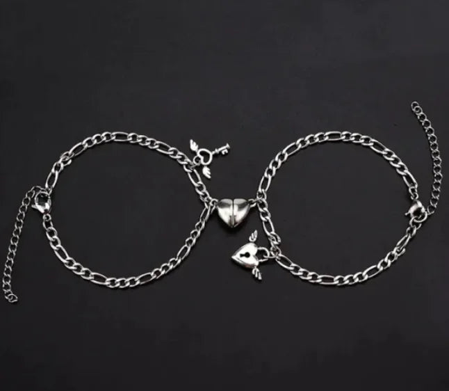 Magnetic Love Link Couple Bracelets