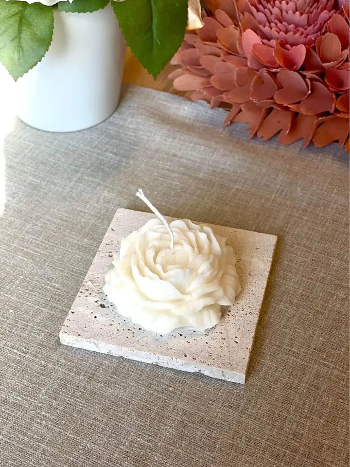 Peony Scented Soy Wax Candle – Gift for a Loved One